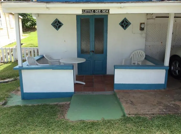 Guest house Rest Haven Beach Cottages Saint Joseph