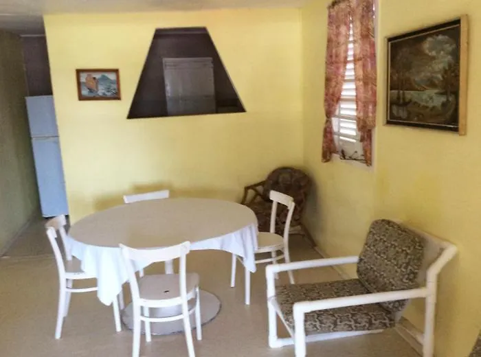 Guest house Rest Haven Beach Cottages Saint Joseph